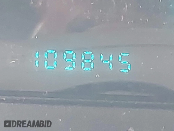 1995 Chevrolet Caprice z VIN 1G1BL52PXSR184877, wystawiony jako IAAI lot #42105547 z przebiegiem 109 845 mil mil oraz . Historia ofert i sprzedaży dostępna na DreamBid. Obrazek 16.