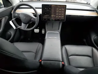 2022 Tesla Model Y Performance z VIN 7SAYGDEF5NF512464, wystawiony jako Copart lot #46337165 z przebiegiem 74 761 mil mil oraz Szkoda całkowita • Salvage title. Historia ofert i sprzedaży dostępna na DreamBid. Obrazek 8.