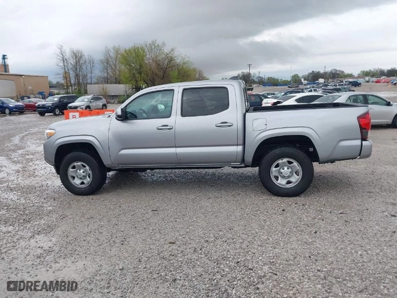 2020 Toyota Tacoma 4WD SR5 with VIN 3TMCZ5AN2LM300117, listed as a IAAI auction lot 41874864 with 59,594 mi miles. Bid and sale history available at carsss.com. Image 14.