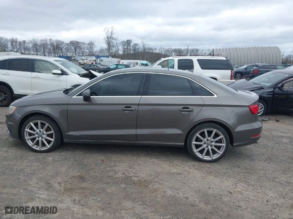 2015 Audi A3 2.0T Premium Plus with VIN WAUEFGFF9F1058780, listed as a IAAI auction lot 42035375 with 198,143 mi miles. Bid and sale history available at carsss.com. Image 14.