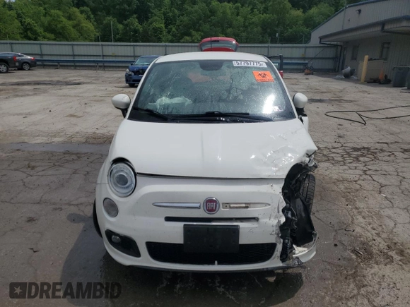 2015 FIAT 500 Sport z VIN 3C3CFFBRXFT625516, wystawiony jako Copart lot #57797775 z przebiegiem Nie podano mil oraz Szkoda całkowita • Salvage title. Historia ofert i sprzedaży dostępna na DreamBid. Obrazek 5.