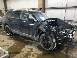 2022 Volkswagen Atlas SEL with VIN 1V2BR2CAXNC537557, listed as a Copart auction lot 44645335 with 48,374 mi miles and Salvage title. Bid and sale history available at DreamBid. Image 4.