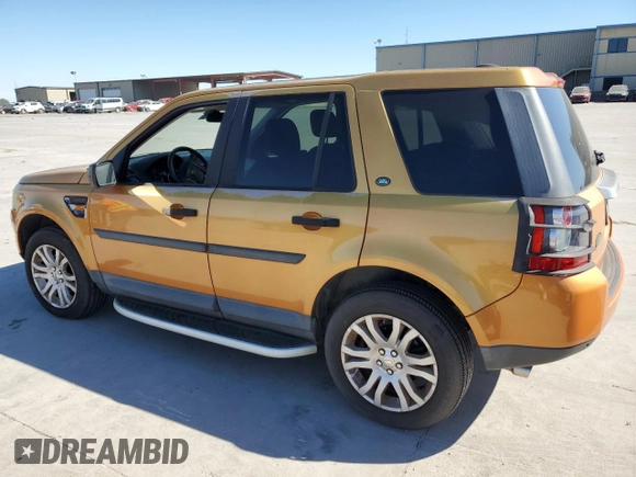 2008 Land Rover LR2 SE z VIN SALFS24N58H020563, wystawiony jako Copart lot #50222525 z przebiegiem Nie podano mil oraz Czysty tytuł • Clean title. Historia ofert i sprzedaży dostępna na DreamBid. Obrazek 2.