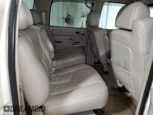 2005 Cadillac Escalade ESV z VIN 3GYFK66N95G172728, wystawiony jako Copart lot #50404715 z przebiegiem 139 546 mil mil oraz Szkody całkowita. Historia ofert i sprzedaży dostępna na DreamBid. Obrazek 11.