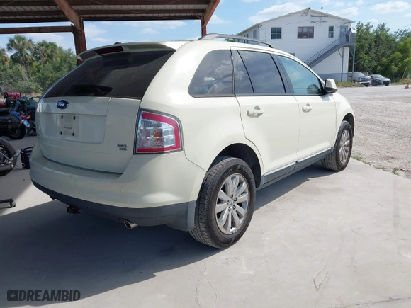 2007 Ford Edge SEL with VIN 2FMDK48C17BB43917, listed as a IAAI auction lot 42109444 with 156,813 mi miles. Bid and sale history available at carsss.com. Image 4.