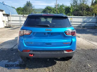 2025 Jeep Compass Trailhawk with VIN 3C4NJDDNXST556886, listed as a Copart auction lot 63569125 with 1,528 mi miles and Clean title. Bid and sale history available at DreamBid. Image 6.