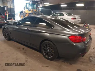 2016 BMW 4 Series 435i xDrive с VIN WBA3R5C57GK373300, выставлен на аукционе IAAI как лот 42197634 с пробегом 93 889 миль миль и . История ставок и продаж доступна на DreamBid. Изображение 3.