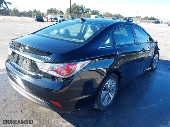 2013 Hyundai Sonata Hybrid Limited with VIN KMHEC4A40DA090333, listed as a IAAI auction lot 41479624 with 164,745 mi miles. Bid and sale history available at carsss.com. Image 4.