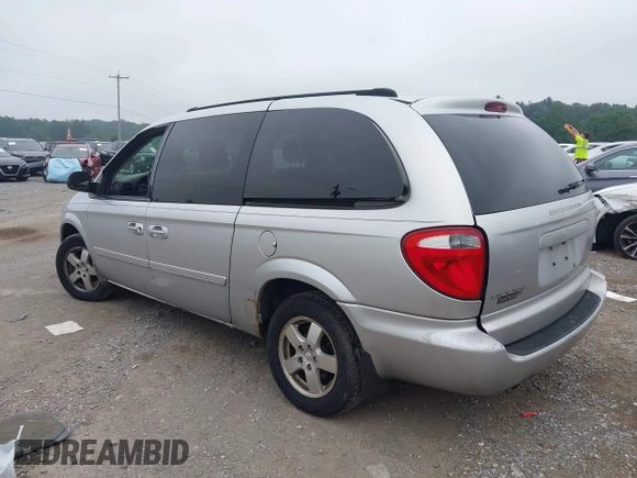 2005 Dodge Caravan SXT с VIN 2D8GP44L65R428854, выставлен на аукционе IAAI как лот 42597773 с пробегом 224 146 миль миль и . История ставок и продаж доступна на DreamBid. Изображение 3.