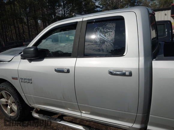 2015 Ram 1500 Big Horn with VIN 1C6RR6GT8FS569506, listed as a IAAI auction lot 41668921 with 214,708 mi miles. Bid and sale history available at carsss.com. Image 14.