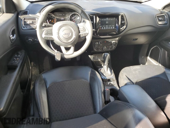 2021 Jeep Compass Latitude z VIN 3C4NJCBB8MT526873, wystawiony jako Copart lot #48359115 z przebiegiem 86 379 mil mil oraz Szkoda całkowita • Salvage title. Historia ofert i sprzedaży dostępna na DreamBid. Obrazek 8.