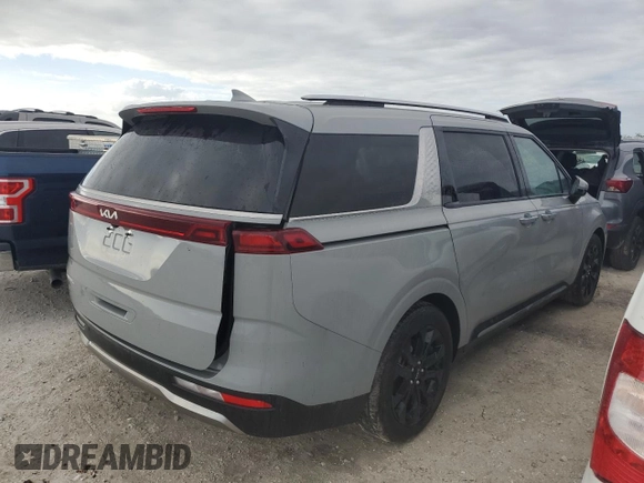 2024 Kia Carnival SX Prestige with VIN KNDNE5H38R6347038, listed as a Copart auction lot 75315254 with 5,021 mi miles and Non Repairable. Bid and sale history available at carsss.com. Image 3.