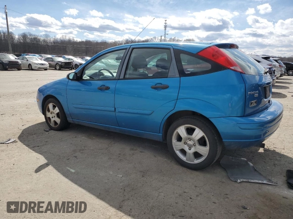 2007 Ford Focus S with VIN 1FAHP37NX7W325396, listed as a Copart auction lot 47282355 with 202,628 mi miles and Salvage Title. Bid and sale history available at carsss.com. Image 2.