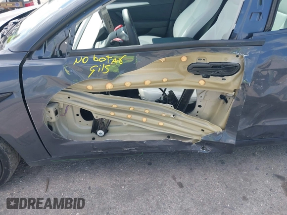 2022 Tesla Model 3 Performance with VIN 5YJ3E1EC9NF201184, listed as a IAAI auction lot 41534959 with 29,389 mi miles and . Bid and sale history available at DreamBid. Image 6.