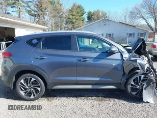 2019 Hyundai Tucson Ultimate with VIN KM8J3CAL2KU841671, listed as a IAAI auction lot 41889660 with 44,779 mi miles. Bid and sale history available at carsss.com. Image 14.