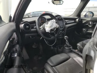 2016 MINI Convertible S с VIN WMWWG9C54G3C21935, выставлен на аукционе Copart как лот 49302455 с пробегом 63 579 миль миль и Списание • Salvage title. История ставок и продаж доступна на DreamBid. Изображение 8.