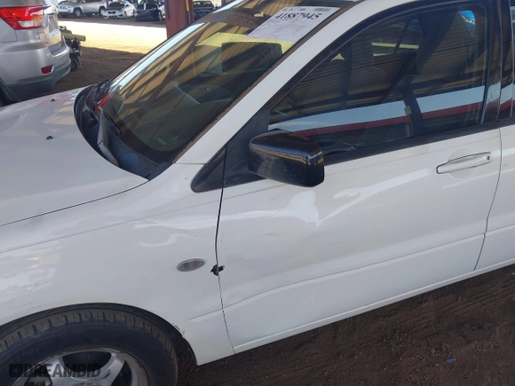 2004 Mitsubishi Lancer ES with VIN JA3AJ26E14U065498, listed as a IAAI auction lot 41887945 with 142,632 mi miles. Bid and sale history available at carsss.com. Image 6.