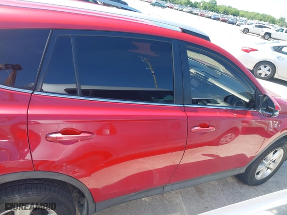 2013 Toyota RAV4 XLE with VIN 2T3WFREV0DW058161, listed as a IAAI auction lot 42106033 with 261,011 mi miles. Bid and sale history available at carsss.com. Image 13.