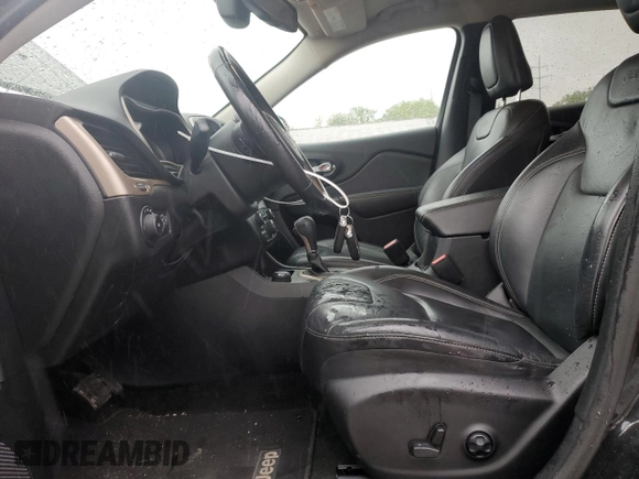 2015 Jeep Cherokee Limited z VIN 1C4PJMDS7FW740844, wystawiony jako Copart lot #55756605 z przebiegiem 77 446 mil mil oraz Szkoda całkowita • Salvage title. Historia ofert i sprzedaży dostępna na DreamBid. Obrazek 7.