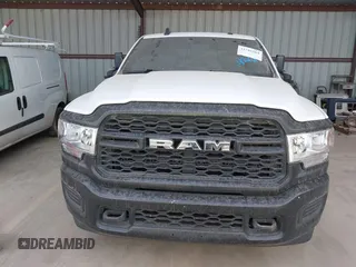 2022 Ram 2500 Tradesman with VIN 3C6UR4HJ8NG200503, listed as a IAAI auction lot 41726564 with 157,884 mi miles and . Bid and sale history available at DreamBid. Image 12.