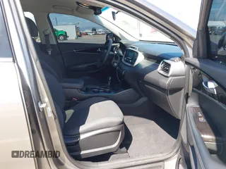 2017 Kia Sorento LX with VIN 5XYPG4A35HG284788, listed as a IAAI auction lot 41966692 with 68,692 mi miles. Bid and sale history available at carsss.com. Image 5.