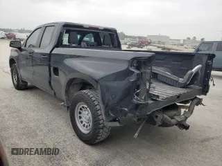 2020 Chevrolet Silverado 1500 LT with VIN 1GCRYDEDXLZ272512, listed as a Copart auction lot 51138285 with 100,051 mi miles and Salvage Title. Bid and sale history available at carsss.com. Image 2.