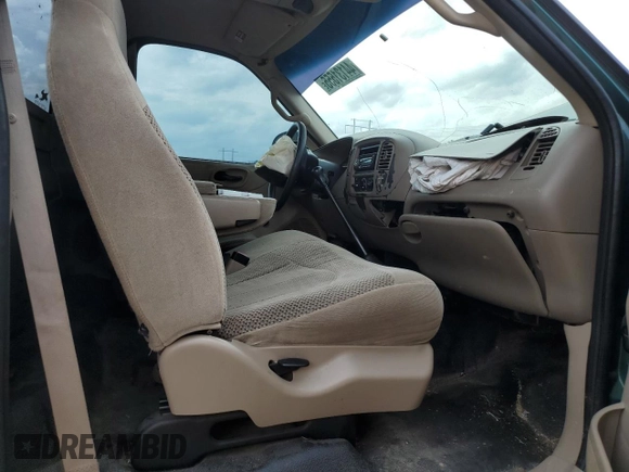 2000 Ford F-150 XL with VIN 1FTZF1726YNA99750, listed as a Copart auction lot 44131555 with Not provided miles and Salvage title. Bid and sale history available at DreamBid. Image 10.