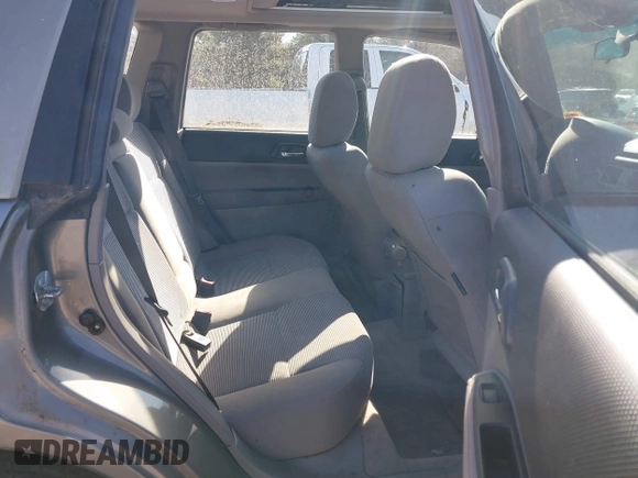 2006 Subaru Forester 2.5 X w/Premium Pkg with VIN JF1SG65666H757067, listed as a IAAI auction lot 42013331 with 178,746 mi miles. Bid and sale history available at carsss.com. Image 8.