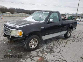 2002 Ford F-150 XL with VIN 1FTRF17W72NA42127, listed as a Copart auction lot 45278395 with 103,866 mi miles and Salvage Title. Bid and sale history available at carsss.com. Image 1.