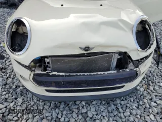 2016 MINI Hardtop with VIN WMWXP5C50GT740166, listed as a Copart auction lot 53832025 with 40,720 mi miles and Salvage Title. Bid and sale history available at DreamBid. Image 11.