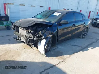 2024 Kia Forte LXS z VIN 3KPF24AD6RE836641, wystawiony jako IAAI lot #41793732 z przebiegiem 16 855 mil mil oraz . Historia ofert i sprzedaży dostępna na DreamBid. Obrazek 18.
