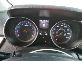 2013 Hyundai Elantra GT with VIN KMHD35LE7DU090822, listed as a Copart auction lot 76502934 with 171,602 mi miles and Salvage Title. Bid and sale history available at carsss.com. Image 9.