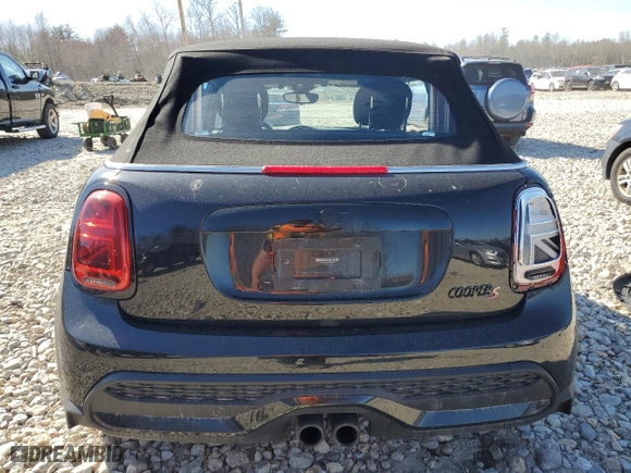 2022 MINI Convertible Cooper S with VIN WMW43DL09N3N62946, listed as a Copart auction lot 52039284 with NaN miles and Salvage Title. Bid and sale history available at carsss.com. Image 6.