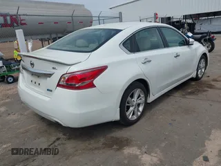 2013 Nissan Altima S with VIN 1N4AL3AP4DN584202, listed as a IAAI auction lot 41904479 with 286,031 mi miles and . Bid and sale history available at DreamBid. Image 4.