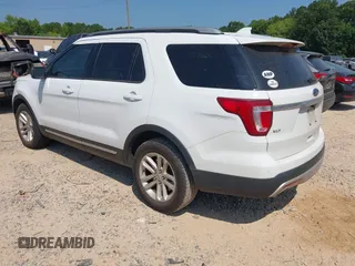 2017 Ford Explorer XLT с VIN 1FM5K7DH1HGC08461, выставлен на аукционе IAAI как лот 42604721 с пробегом 165 450 миль миль и . История ставок и продаж доступна на DreamBid. Изображение 3.