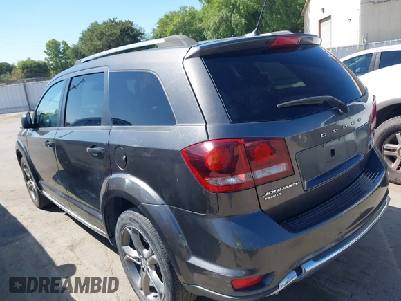 2017 Dodge Journey Crossroad Plus z VIN 3C4PDDGG3HT560915, wystawiony jako IAAI lot #42483896 z przebiegiem 130 588 mil mil oraz . Historia ofert i sprzedaży dostępna na DreamBid. Obrazek 14.
