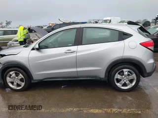 2021 Honda HR-V LX with VIN 3CZRU5H36MM710931, listed as a IAAI auction lot 41532831 with 46,760 mi miles. Bid and sale history available at carsss.com. Image 15.