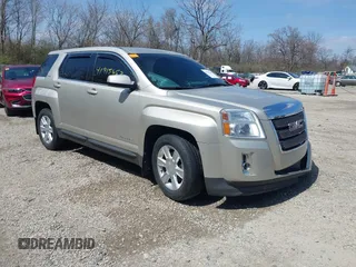 2013 GMC Terrain SLE z VIN 2GKFLREK0D6387750, wystawiony jako IAAI lot #41915652 z przebiegiem 244 560 mil mil oraz . Historia ofert i sprzedaży dostępna na DreamBid. Obrazek 1.
