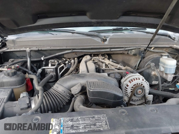 2010 Chevrolet Suburban LS with VIN 1GNUKHE38AR190423, listed as a IAAI auction lot 41655080 with 215,187 mi miles and . Bid and sale history available at DreamBid. Image 10.