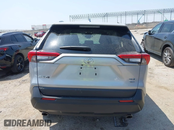 2022 Toyota RAV4 XLE with VIN 2T3P1RFV5NW260495, listed as a IAAI auction lot 42321407 with 69,538 mi miles and . Bid and sale history available at DreamBid. Image 16.