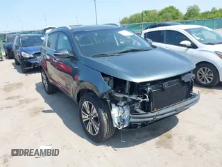 2015 Kia Sportage EX z VIN KNDPCCAC3F7720683, wystawiony jako IAAI lot #42390430 z przebiegiem 102 867 mil mil oraz . Historia ofert i sprzedaży dostępna na DreamBid. Obrazek 1.