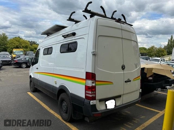 2016 Mercedes-Benz Sprinter Cargo with VIN WD3PE7DD6GP339069, listed as a Copart auction lot 46425895 with 53,121 mi miles and Salvage Title. Bid and sale history available at carsss.com. Image 3.