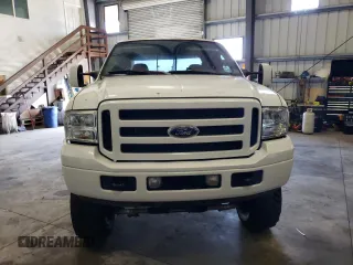 2006 Ford Super Duty F-250 XL with VIN 1FTSW21P16EC01643, listed as a Copart auction lot 43089035 with 123,873 mi miles and Salvage Title. Bid and sale history available at carsss.com. Image 5.