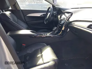 2013 Cadillac ATS Luxury z VIN 1G6AB5RX0D0155670, wystawiony jako IAAI lot #42076118 z przebiegiem 117 084 mil mil oraz . Historia ofert i sprzedaży dostępna na DreamBid. Obrazek 5.