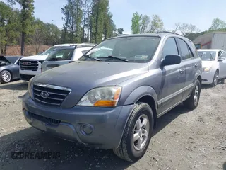 2008 Kia Sorento LX with VIN KNDJC735185846471, listed as a IAAI auction lot 41910403 with 44,740 mi miles and . Bid and sale history available at DreamBid. Image 2.