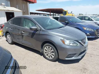 2017 Nissan Sentra SV z VIN 3N1AB7AP1HY410085, wystawiony jako IAAI lot #42106702 z przebiegiem 53 059 mil mil oraz . Historia ofert i sprzedaży dostępna na DreamBid. Obrazek 1.