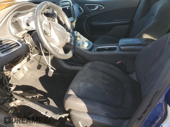 2015 Chrysler 200 Limited with VIN 1C3CCCAB4FN679678, listed as a Copart auction lot 41822485 with 0 mi miles and Clean Title. Bid and sale history available at carsss.com. Image 7.