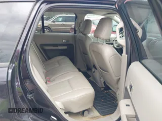 2007 Ford Edge SEL PLUS with VIN 2FMDK39C27BB33633, listed as a IAAI auction lot 42006113 with 218,462 mi miles. Bid and sale history available at carsss.com. Image 8.