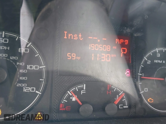 2018 Ram ProMaster Cargo with VIN 3C6URVJG3JE114543, listed as a IAAI auction lot 39218428 with 194,482 mi miles. Bid and sale history available at carsss.com. Image 7.