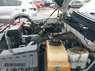 2013 Ford F-150 XL с VIN 1FTFX1CF1DFC06362, выставлен на аукционе IAAI как лот 42982741 с пробегом 262 170 миль миль и . История ставок и продаж доступна на DreamBid. Изображение 19.